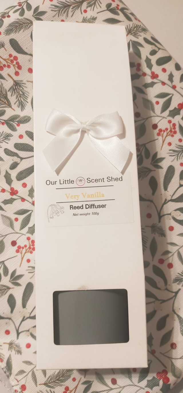 VERY VANILLA REED DIFFUSER