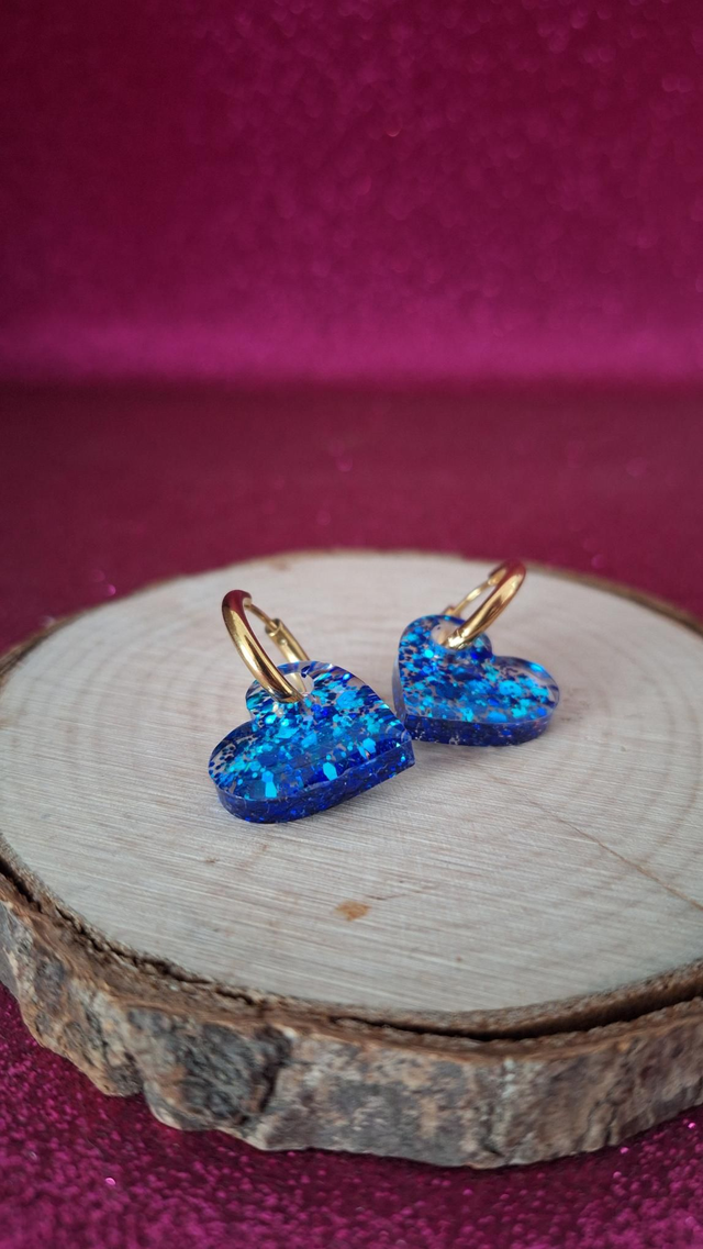 Créoles dorées cœurs paillettes bleues 