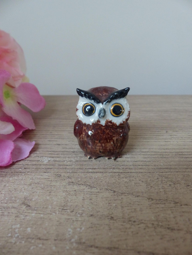 Petit hibou miniature en céramique peint à la main – Figurine vintage porte-bonheur à collectionner, décoration originale, cadeau animalier