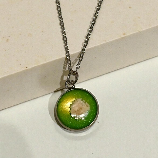 Colgante redondo flor rosa C009