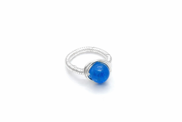 Bague Apatite Bleue 8 mm – faite  main 