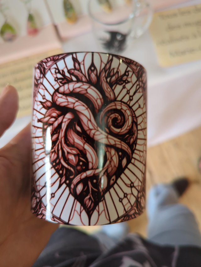M047 mug Dark coeur