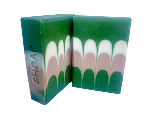 LINOLEUM (Spearmint, Lavender &amp; Frankincense)