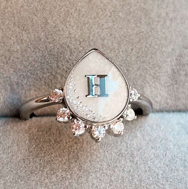 Ring divine zirkonium • 925 sterlingsølv • 10x8mm • Alise