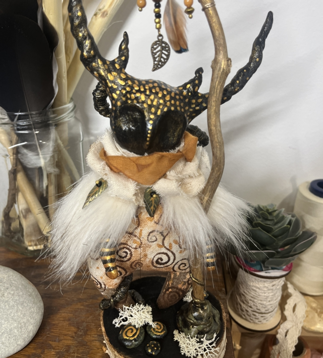 « Shamanica » Poupée d’art et d’intention