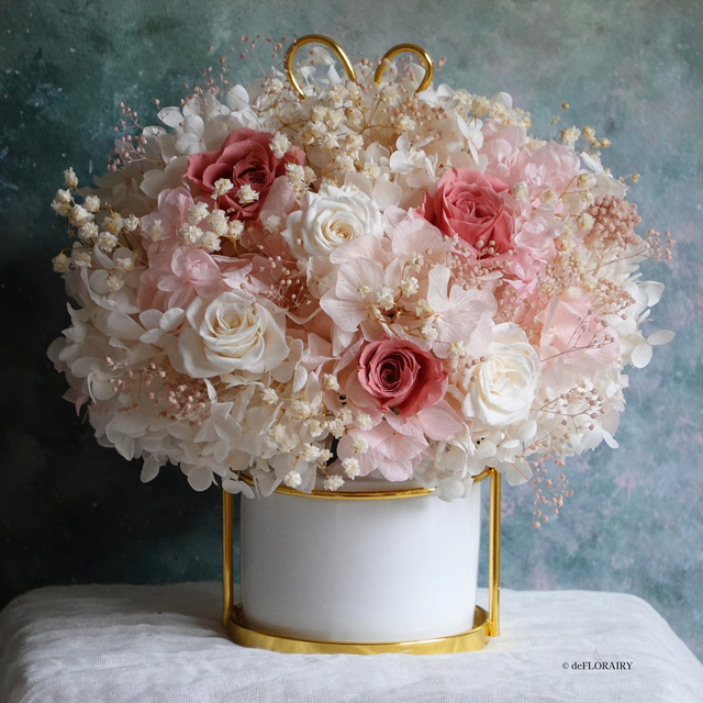 Blush Whimsy | Everlasting Flower in Ceramic Vase | Next-Day Flower Delivery in Bristol | UK-Wide Delivery