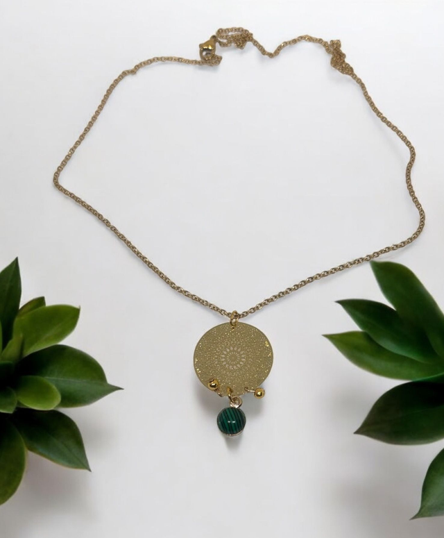 Collier avec pierre MALACHITE 100% fait main