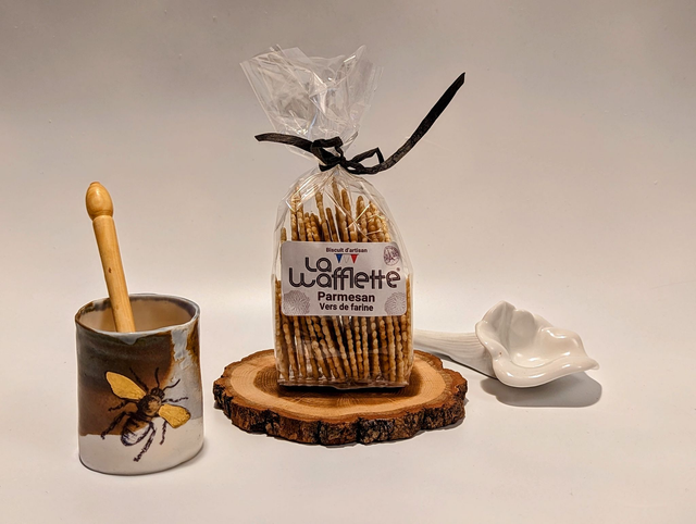 Crackers Wafflette Parmesan et vers de farine 60 g Exclusivité.