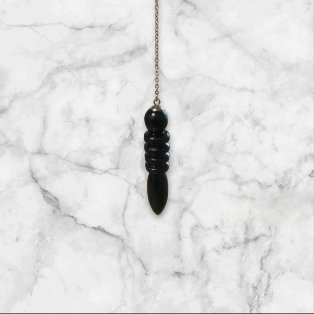 Pendule 24 en bois de cerisier