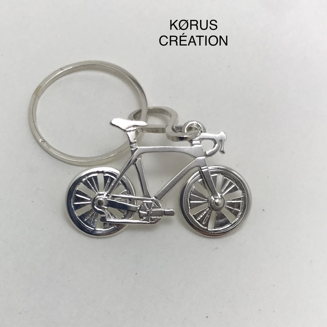 Pendentif Vélo de route roues articulées 