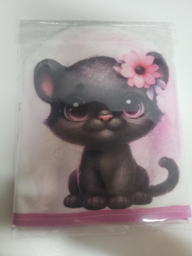Gant de toilette chat noire fille artisanale 