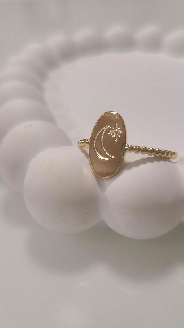 Bague Luna – Lune & étoile gravées – Bague fine en gold filled 14k - Taille 54