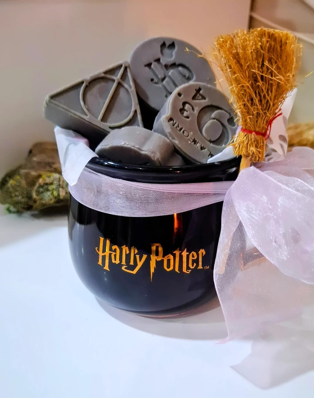 Taza HP con melts de chocolate 