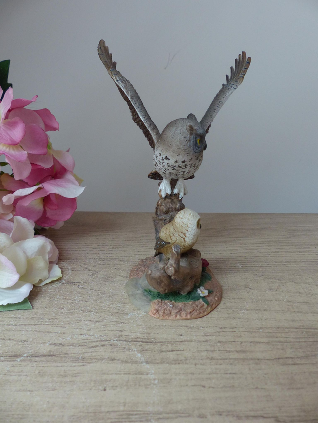Sculpture Oiseaux en Résine - Couple Chouette et Hibou, Déco Campagne Chic et Cadeau Original - Charme Rustique pour Intérieur Cottage