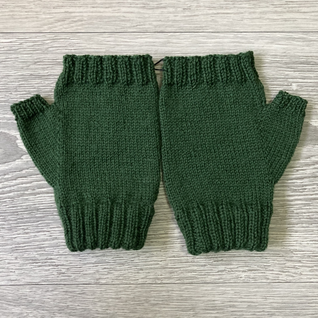 Hand-Knit Fingerless Mitts