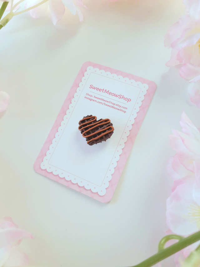 Tuplasuklaa - rintakoru