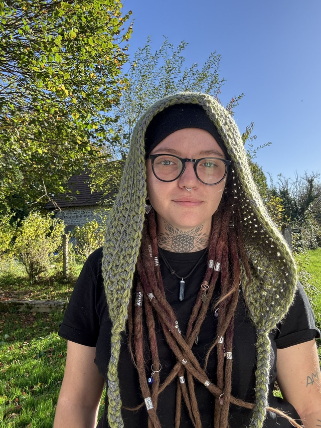 CAPUCHE KAKI ET GRIS 