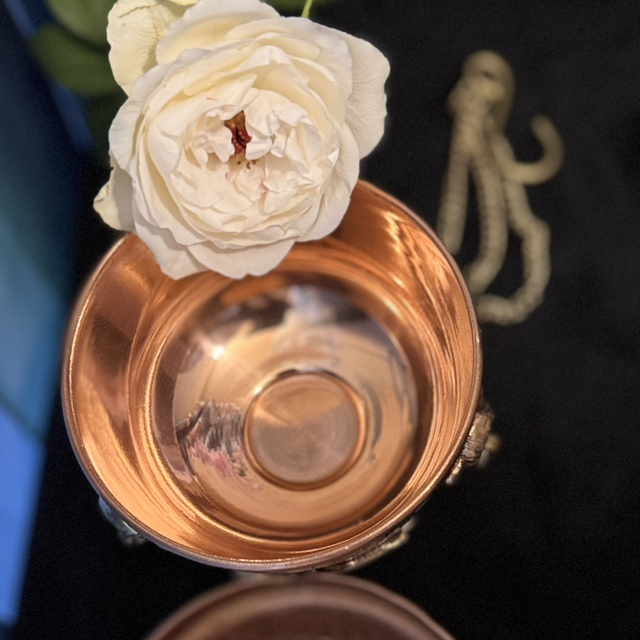 Brûle-encens pivotant en cuivre