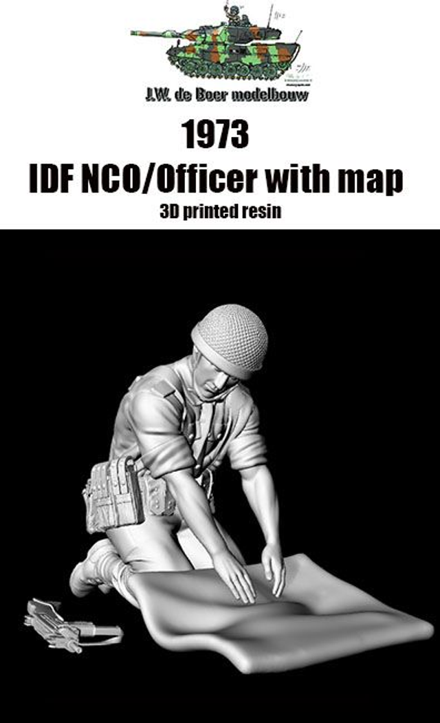 1/35 1973 IDF NCO/Officer with map