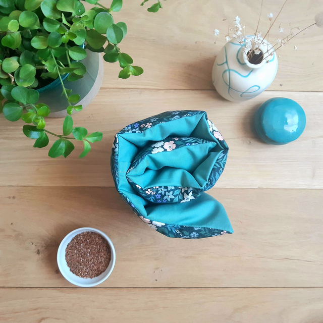 Bouillotte sèche aux graines de lin bio - Grande pour cervicales / Printemps