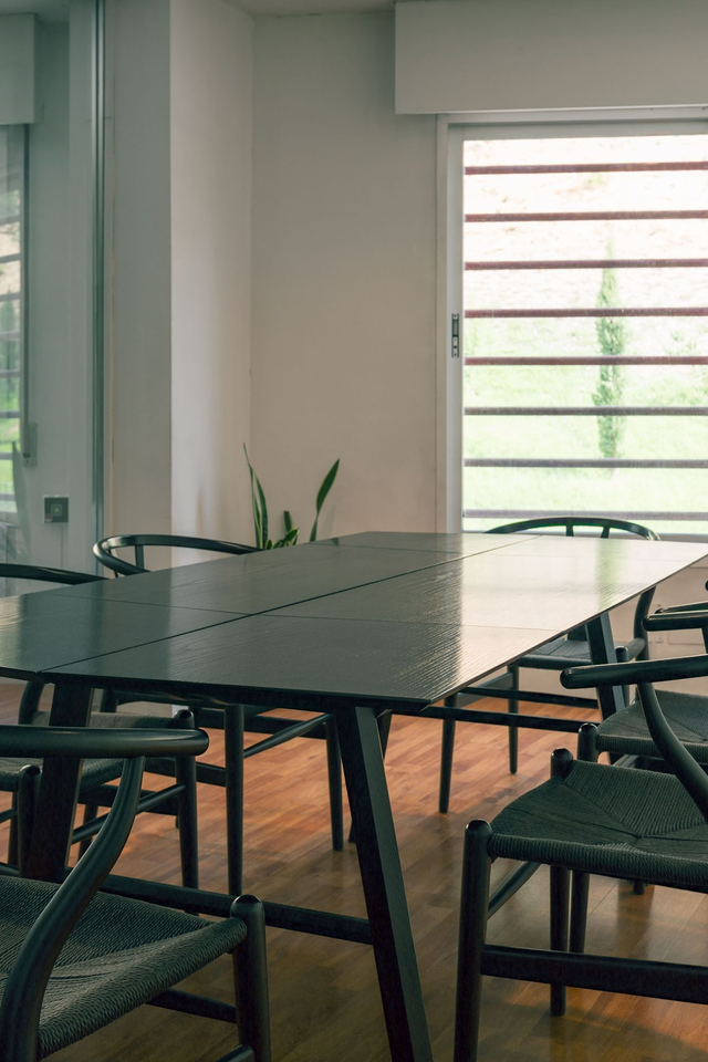 Sala de reuniones | 2h. min | 8-10 plazas | TV