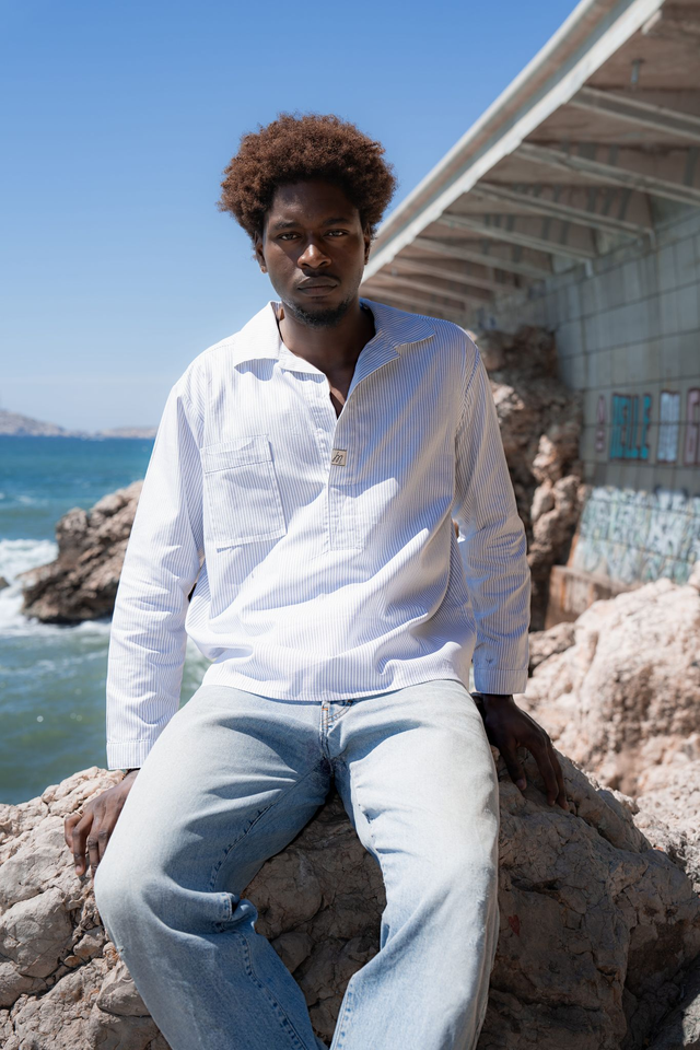 Chemise polo rayée bleu et blanc