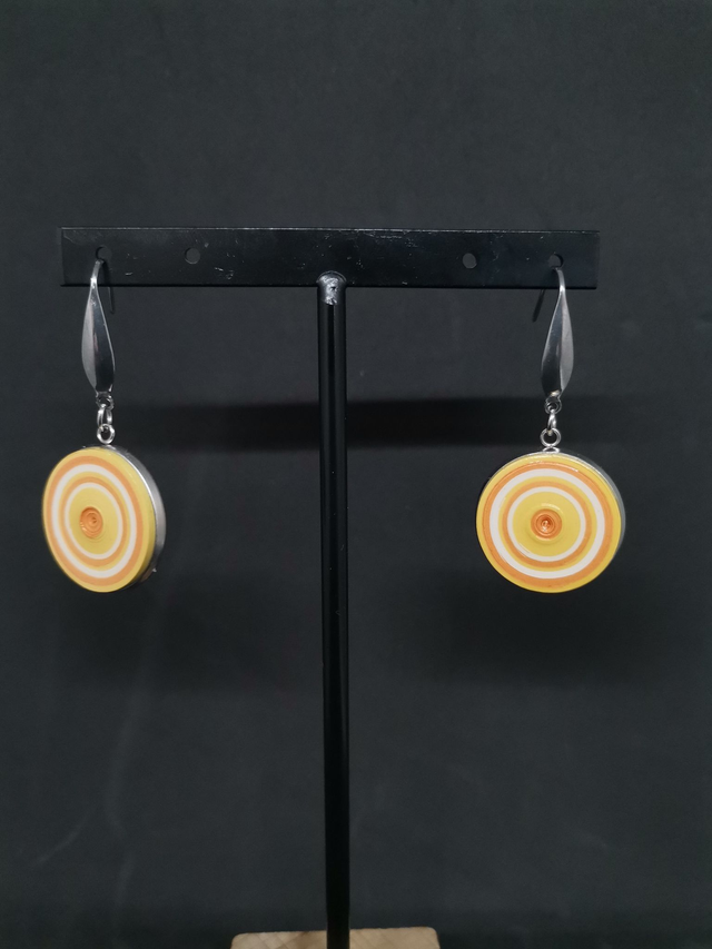 Boucles d&#039;oreilles &quot;Pépite&quot; en acier inoxydable et papier quilling