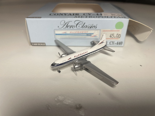 1/400 Convair CV-440 Allegheny