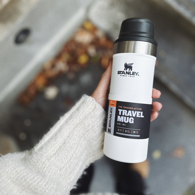 Stanley Trigger-Action Travel Mug 0,35L Polar 