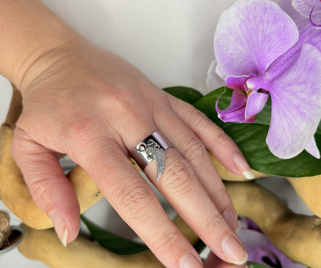 Bague « gardienne des âmes » en labradorite