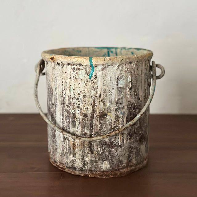 les anciens camions de peintre