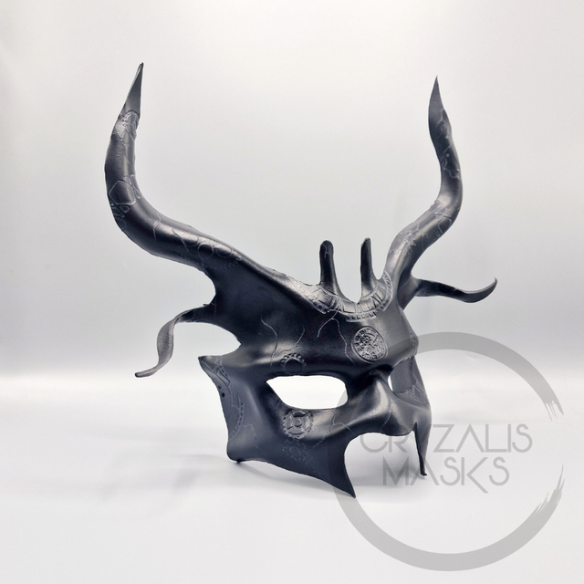 Black Deer mask with UV