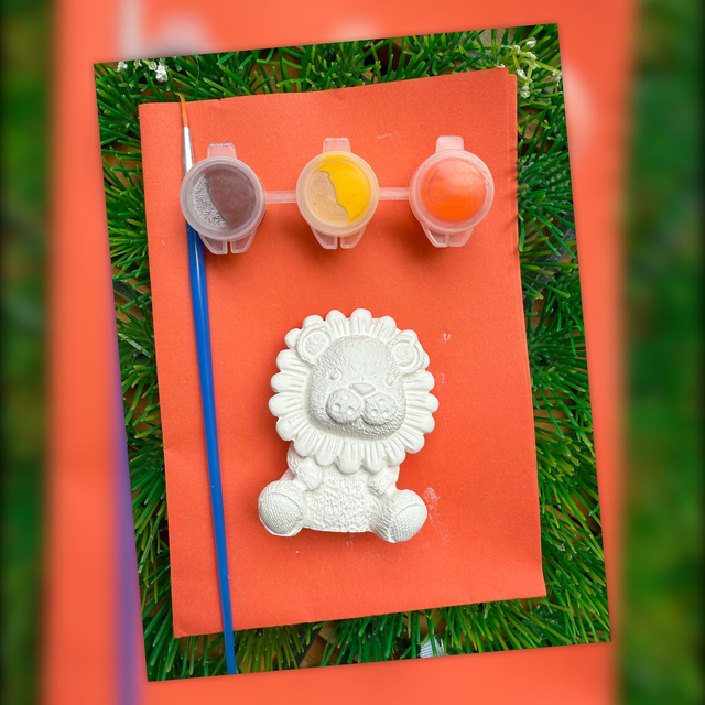 Lion Kit - Safari Theme - Party Bag Filler - Kids Activity - Painting kit - Birthday Activity