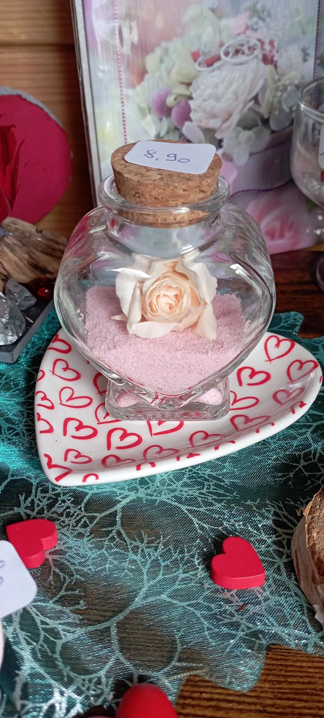 Rose éternelle dans coeur