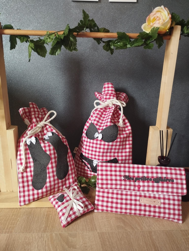 Ensemble pochettes souvêtements(en stock)