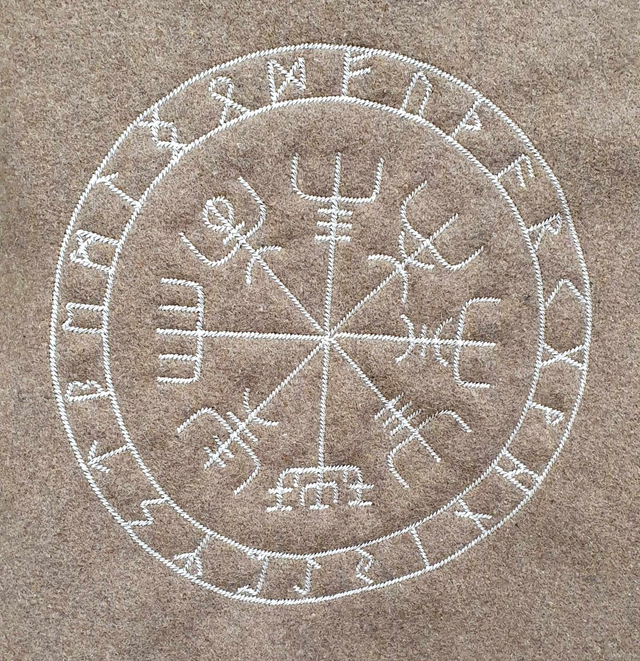 Chaperon Skoldehamn Vegvisir en laine doublé lin