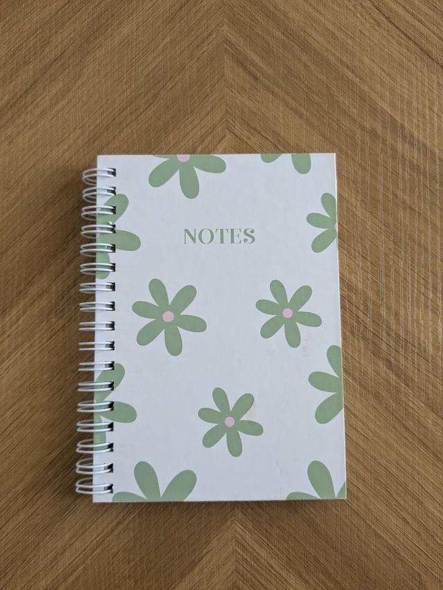 Carnet A6 Fleurs vertes - REF613