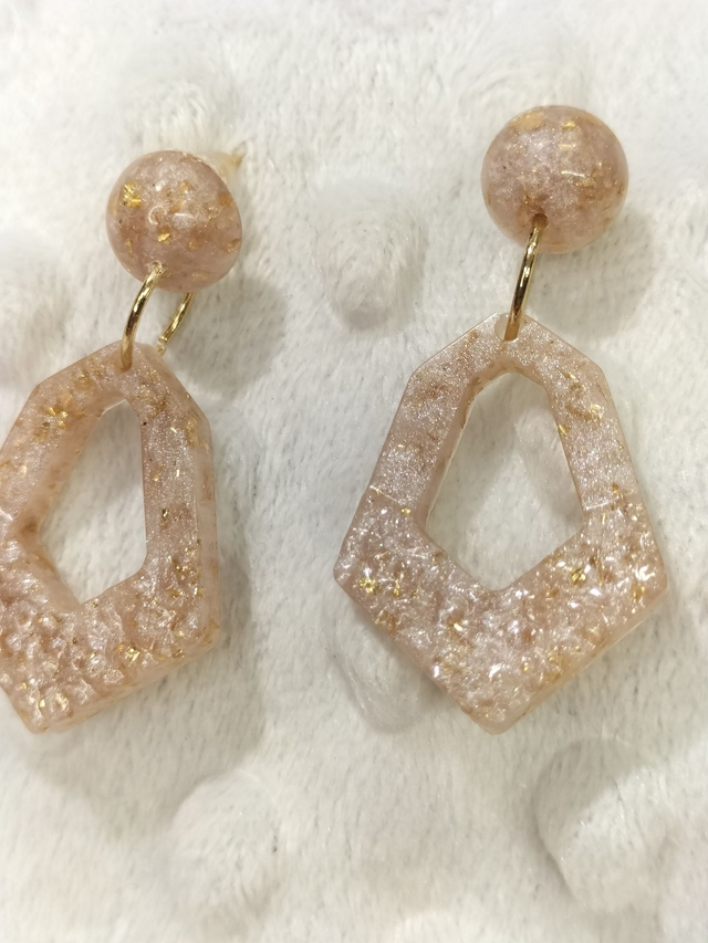 Boucles géométriques rose poudré