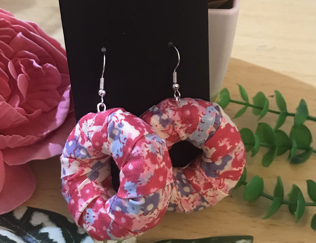 Pink Mixed Dangling Earrings-MFE08