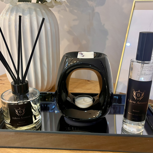 Amber & Teakwood Luxury Reed Diffuser