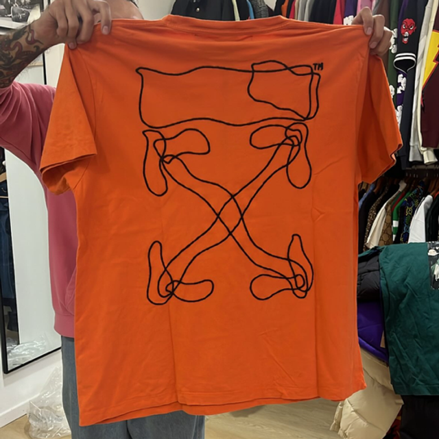 Off white t shirt size m over preowned