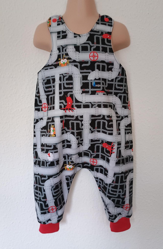 Dungarees - 12 mth (80 cm).   Monster pipes