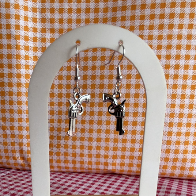 Pendientes Pistola