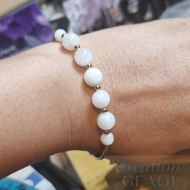 Jumelle élégante Pierre de Lune Blanche