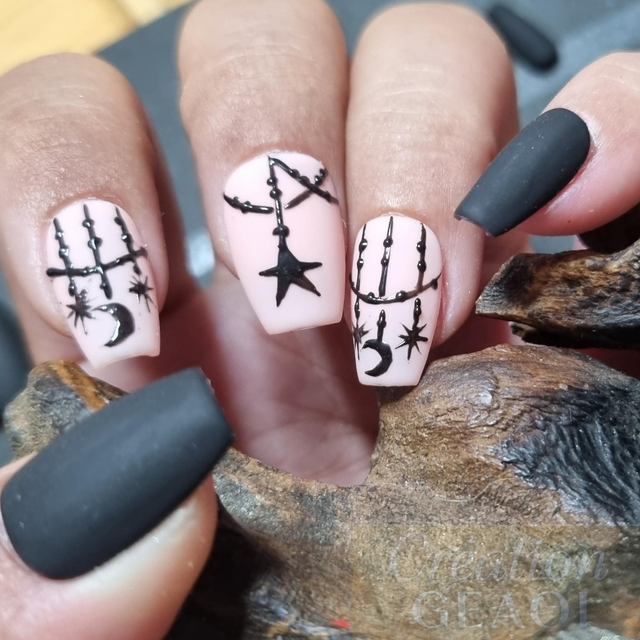 Éclat moon black little coffin xs sur commande délai de 7 jours ouvrable 