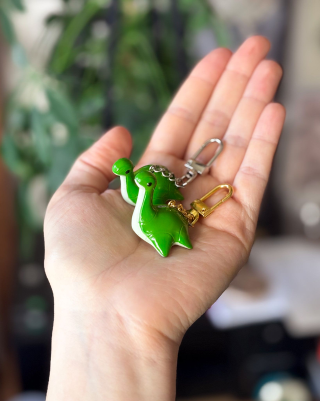 Breloczek Nessie - różne kolory