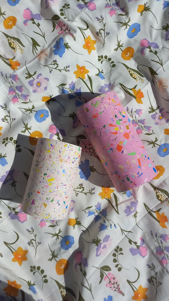 Wazon na kwiaty i bukiety, biały, lastryko