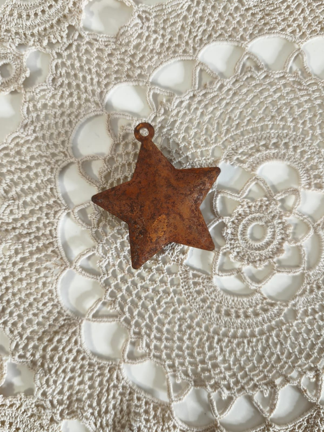 Guizo estrela enferrujado