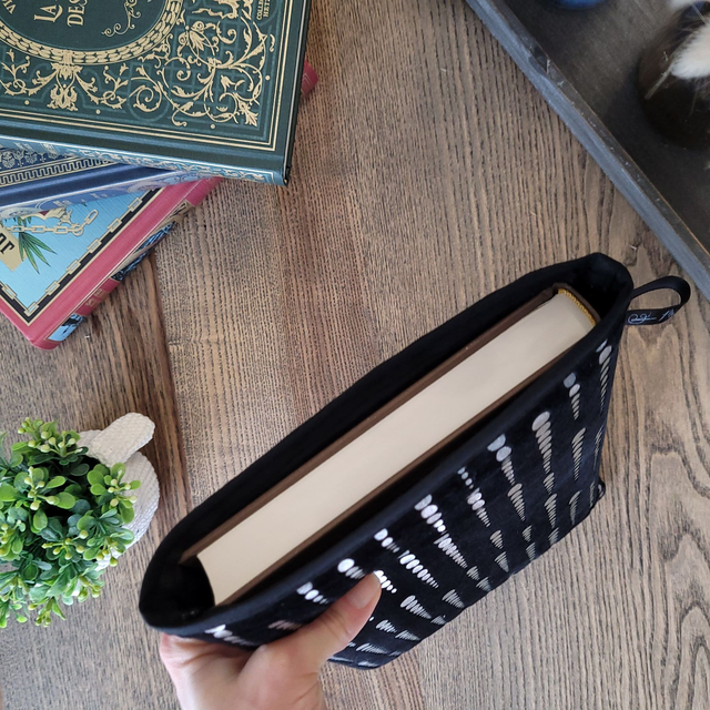 Pochette pour livre Grand Format : Velours noir et argenté