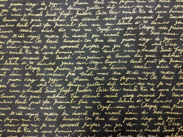 35 cm Patchworkstoff „Schrift - schwarz-gold“